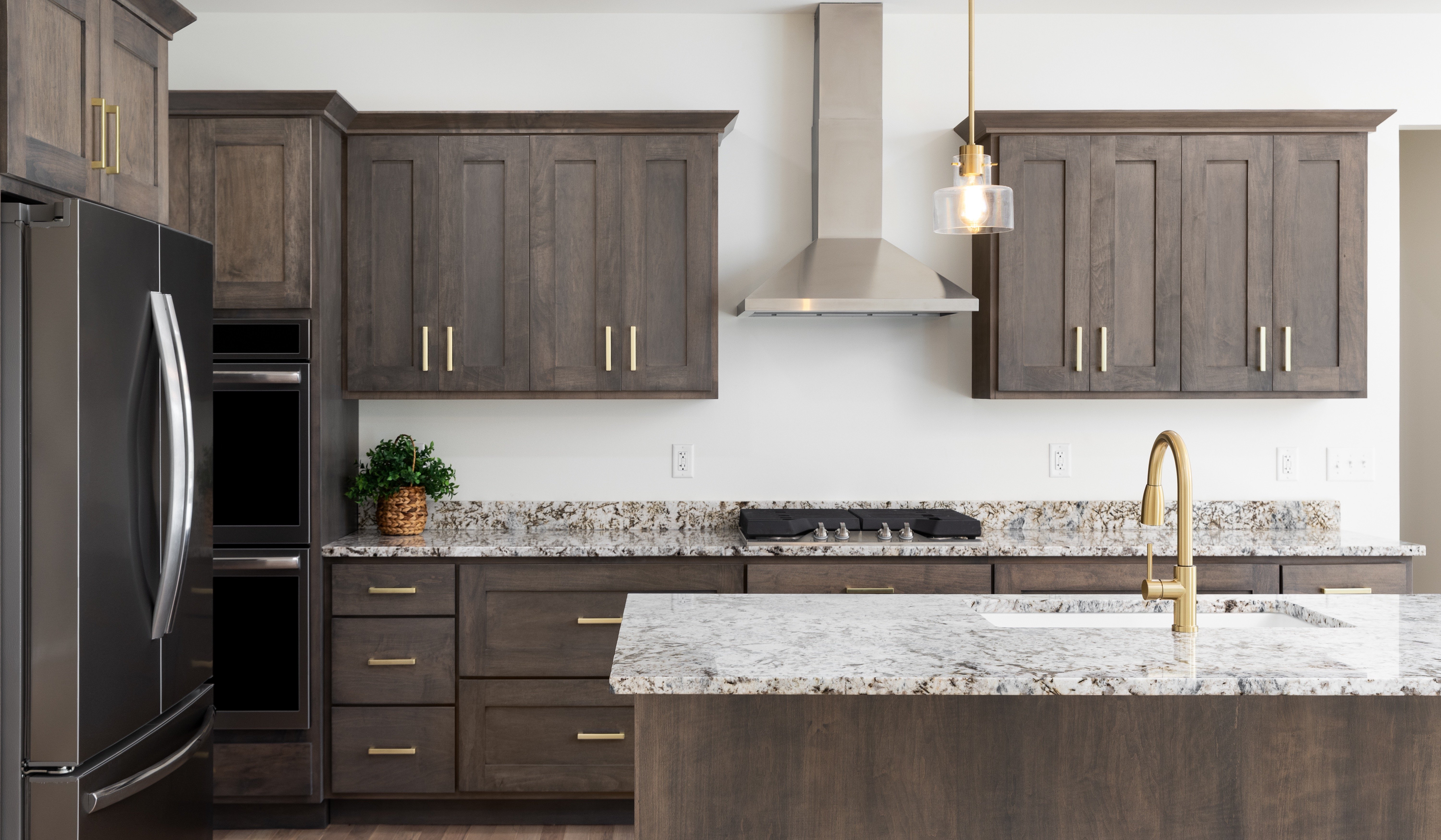 Learn how long a kitchen remodel may take in Fredericksburg, VA, from planning and material selection through construction and final completion.